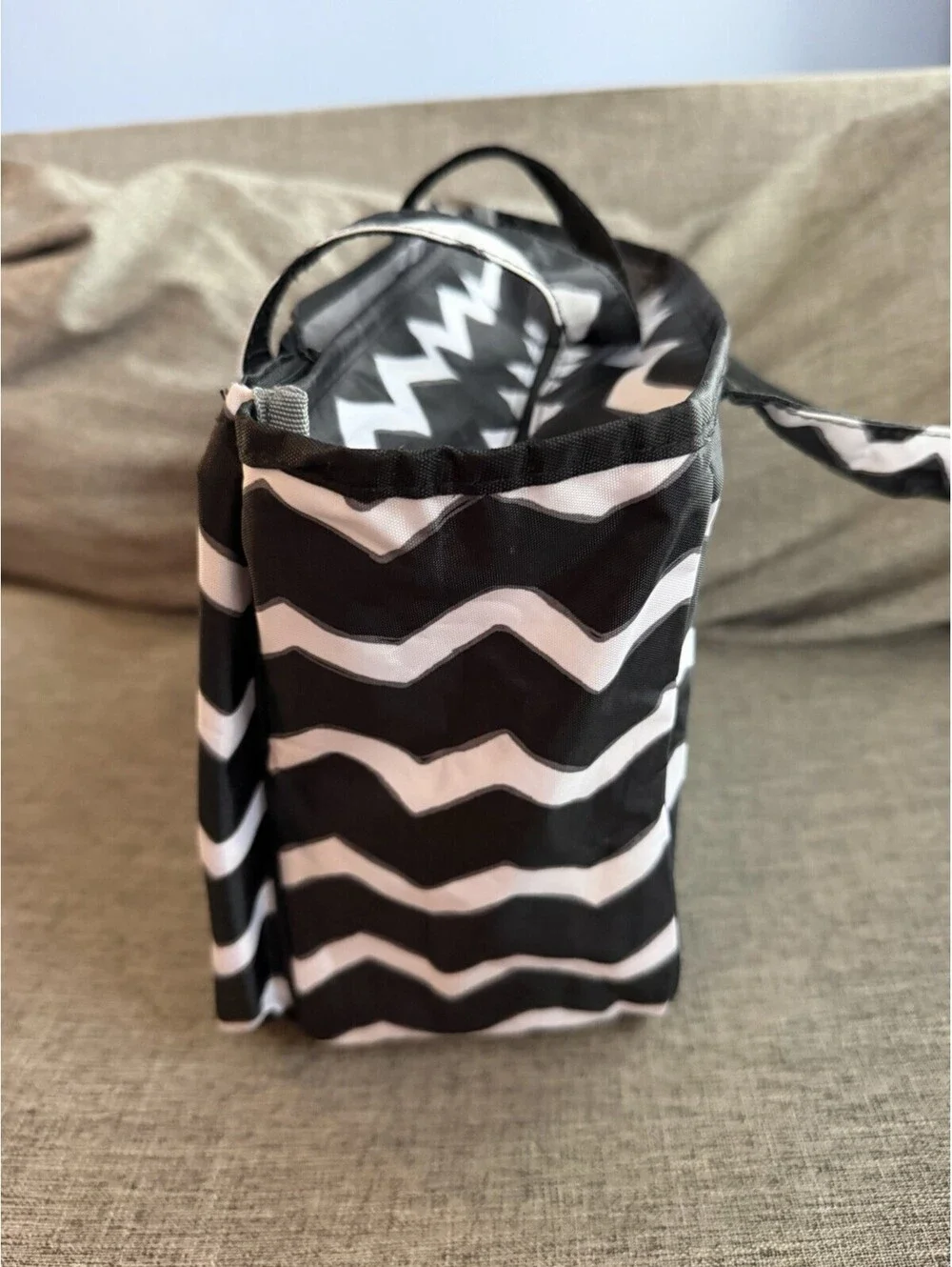 Thirty One True Beauty Bag In Black Chevron Makeup Organizer Monogram K READ